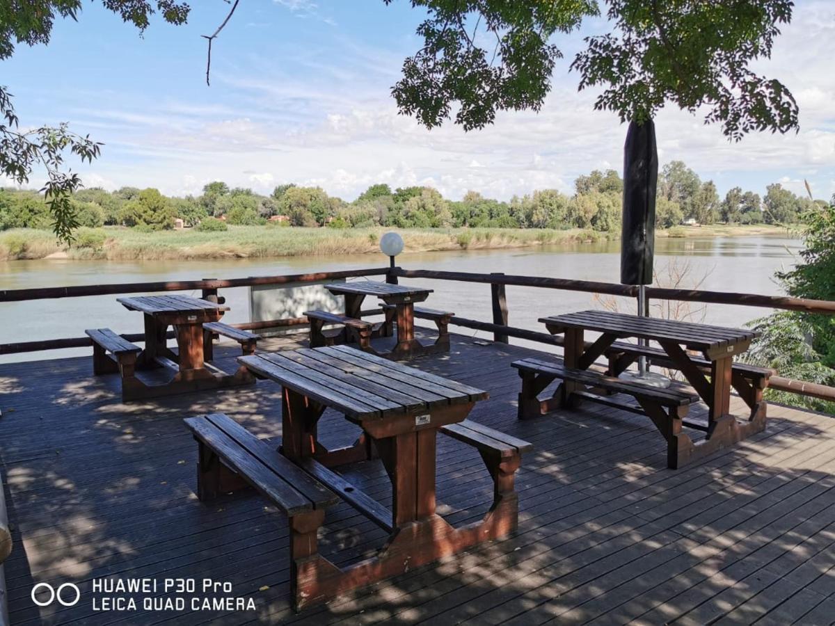Moonriver Guesthouse Upington Eksteriør billede